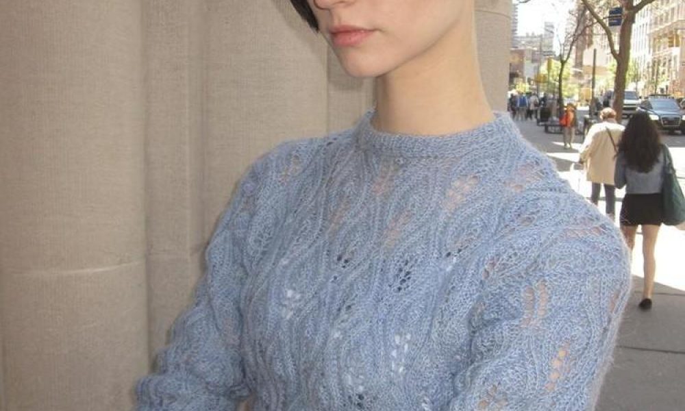 MANON LELOUP AND SPEAKING DOLLS